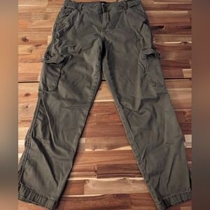 Kuhl olive cargo jogger pants